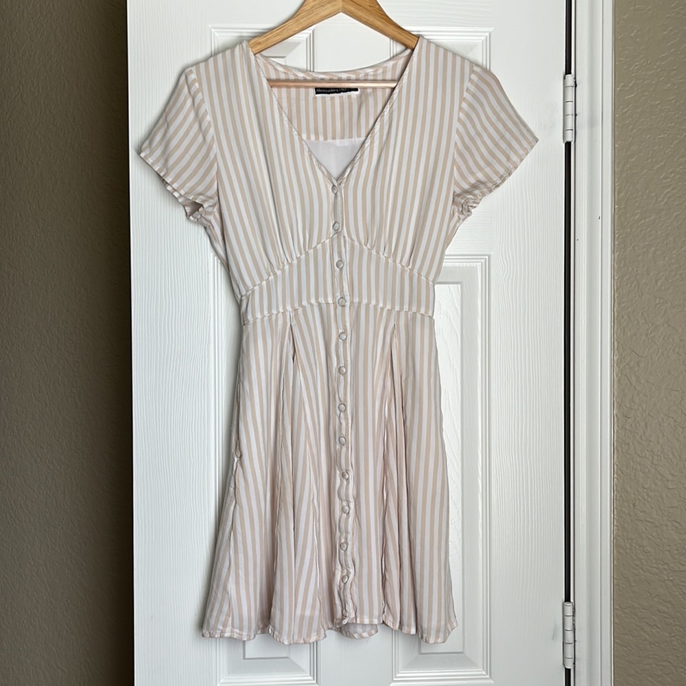 Abercrombie & Fitch White and Creme Stripe Mini Dress Size Medium